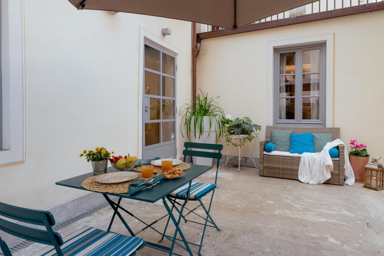 Il Cortile Di Elisa & Our Flats Bed and Breakfast Λούκα Εξωτερικό φωτογραφία